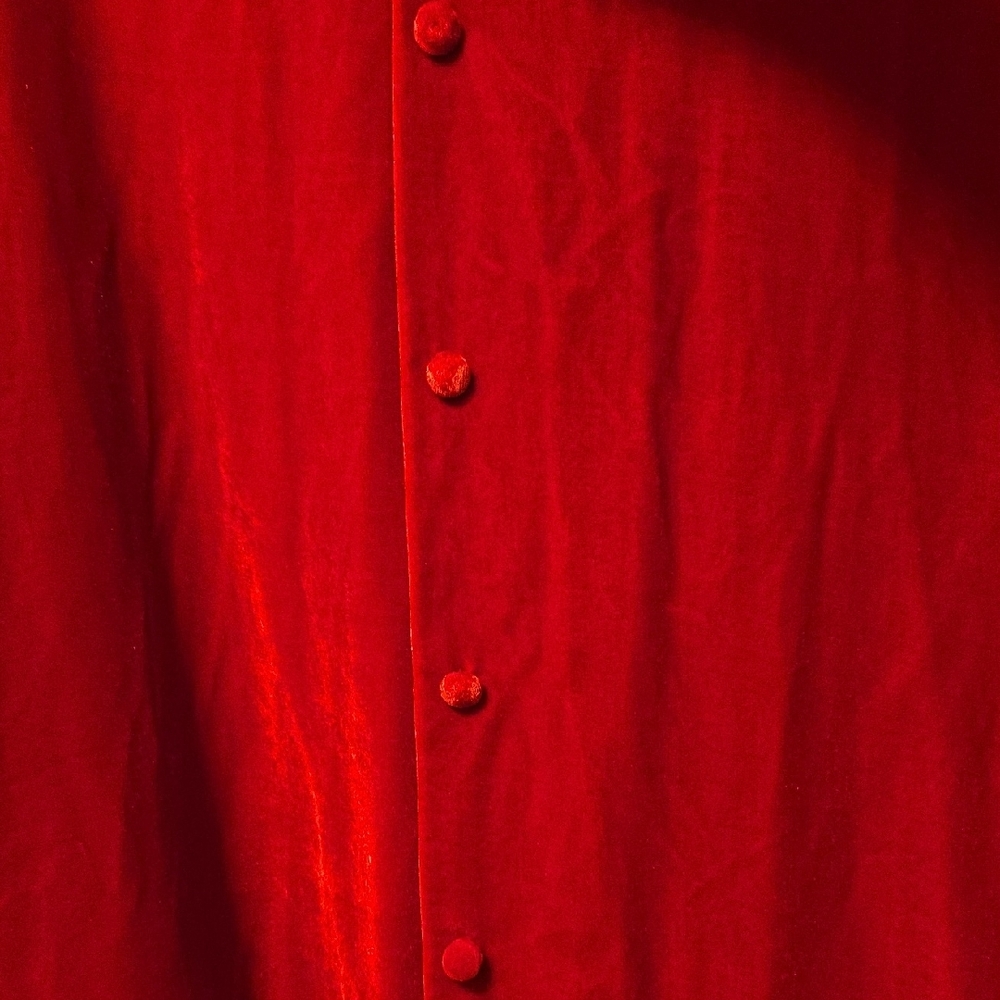 Eddie Bauer Women's Eddie Bauer Rich Red Velvet Shirt ❤️ Size M - Picture 2 of 10
